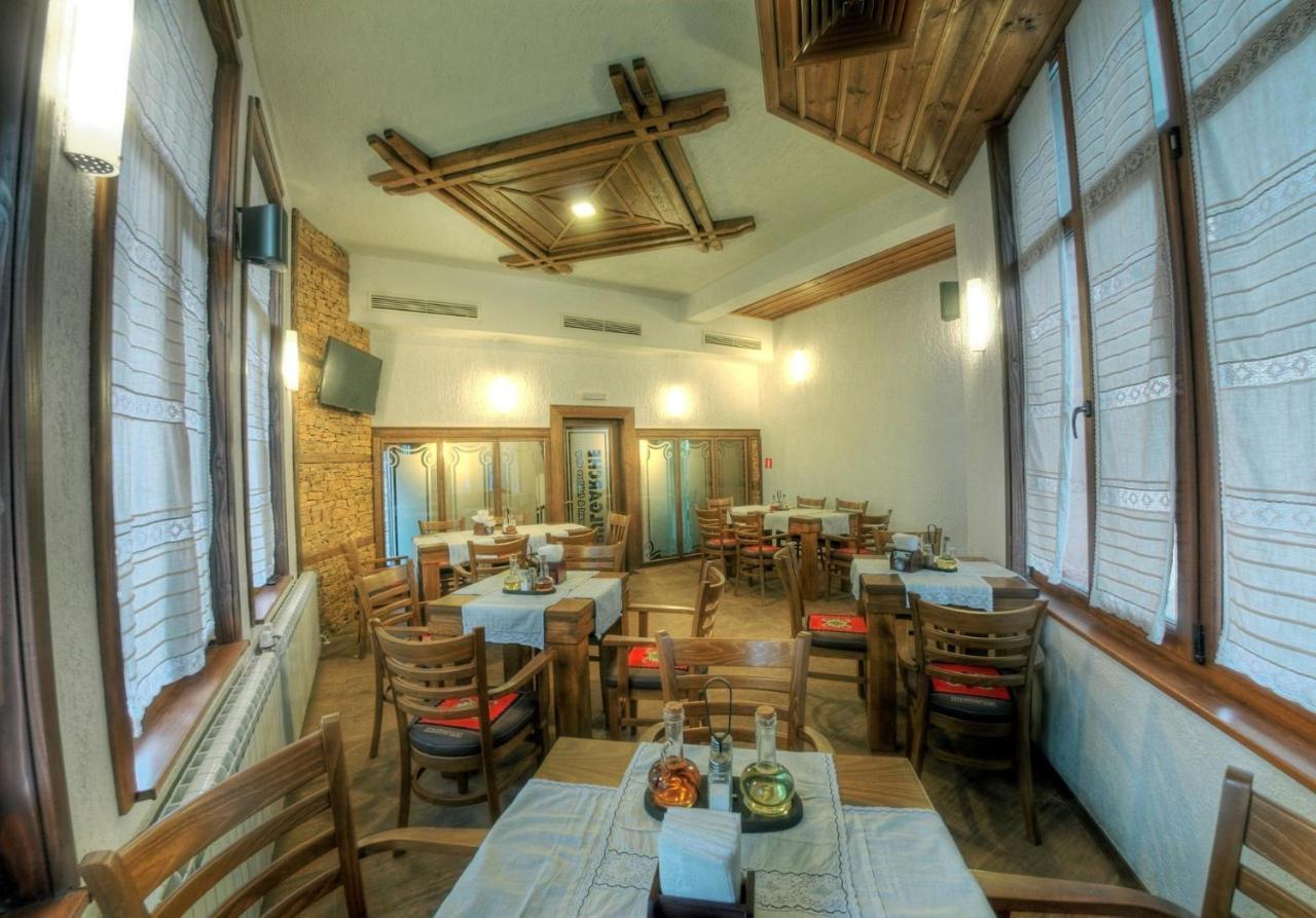 Българче Хотел - Ресторант Smolyan Exterior photo